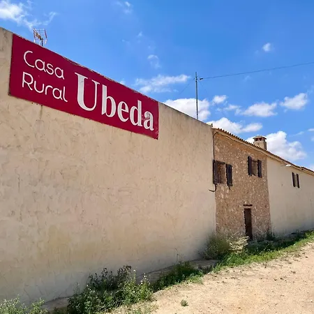 Ubeda - - Pinoso-alicante Maison d'hôtes