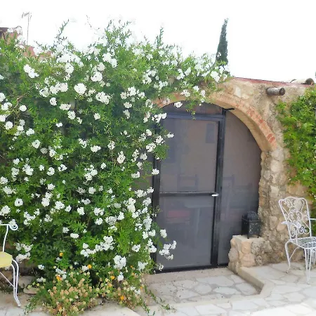 - - Pinoso-alicante Vendégház